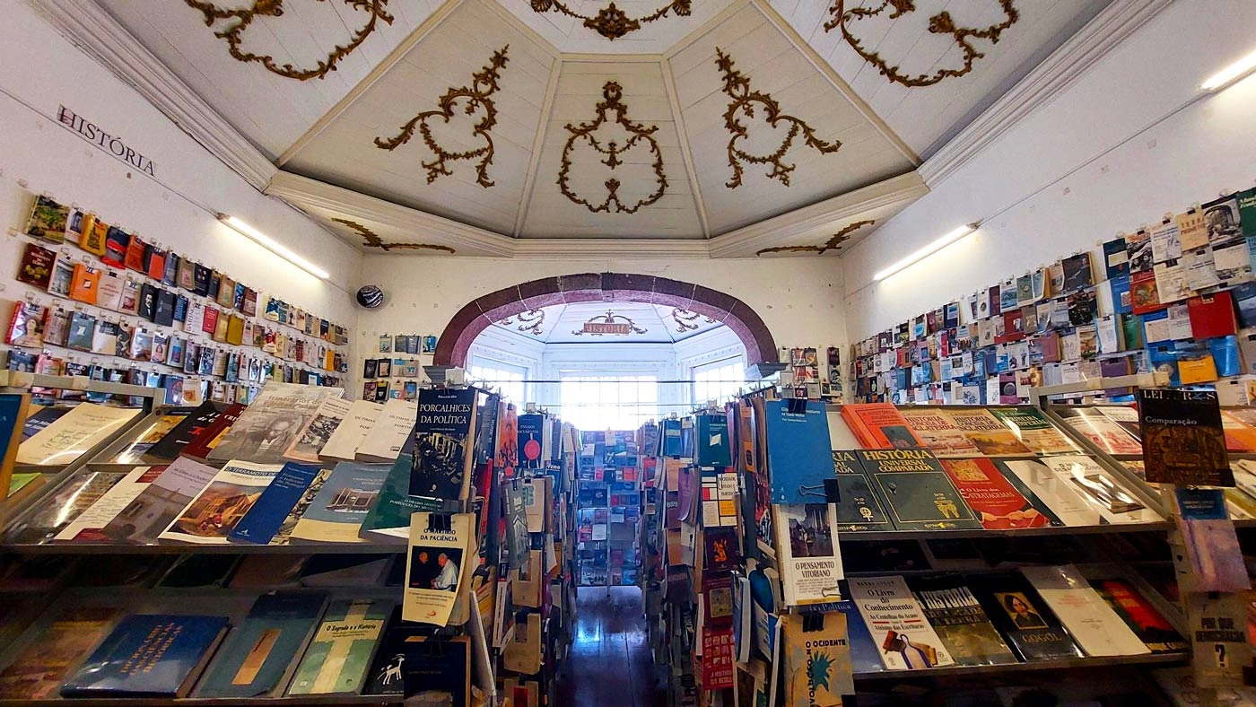 Livraria Esperança – Madeira’s Timeless Cultural Treasure