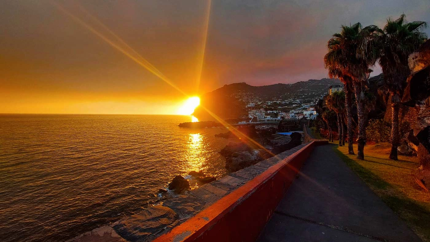 The sky over parts of Madeira is covered in thick smoke tonight